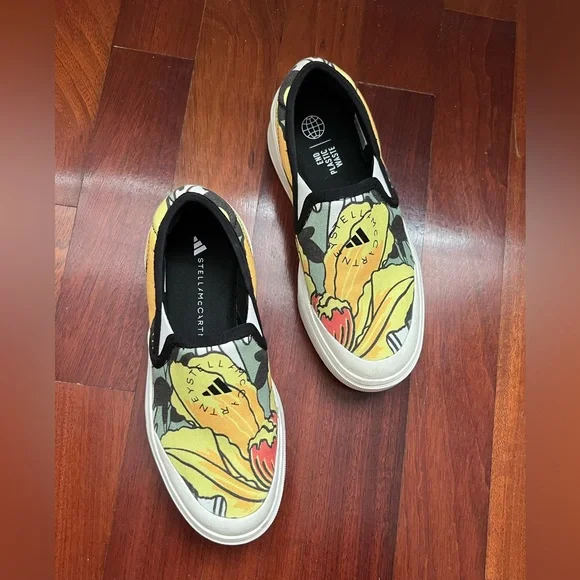 Addidas by Stella McCartney Slipon sneaker in great condition, sold out online - Picture 1 of 14